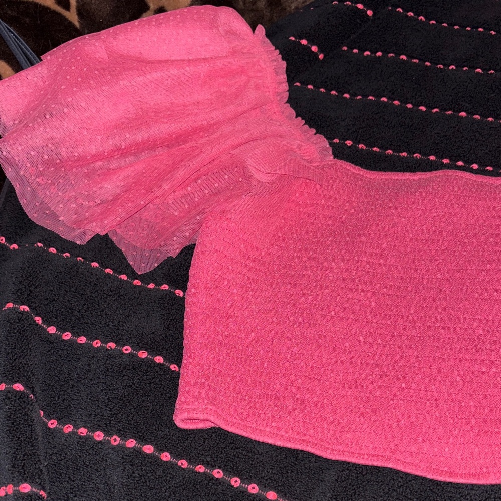 Pink Ruffled Women's Top - Picture 2 of 6